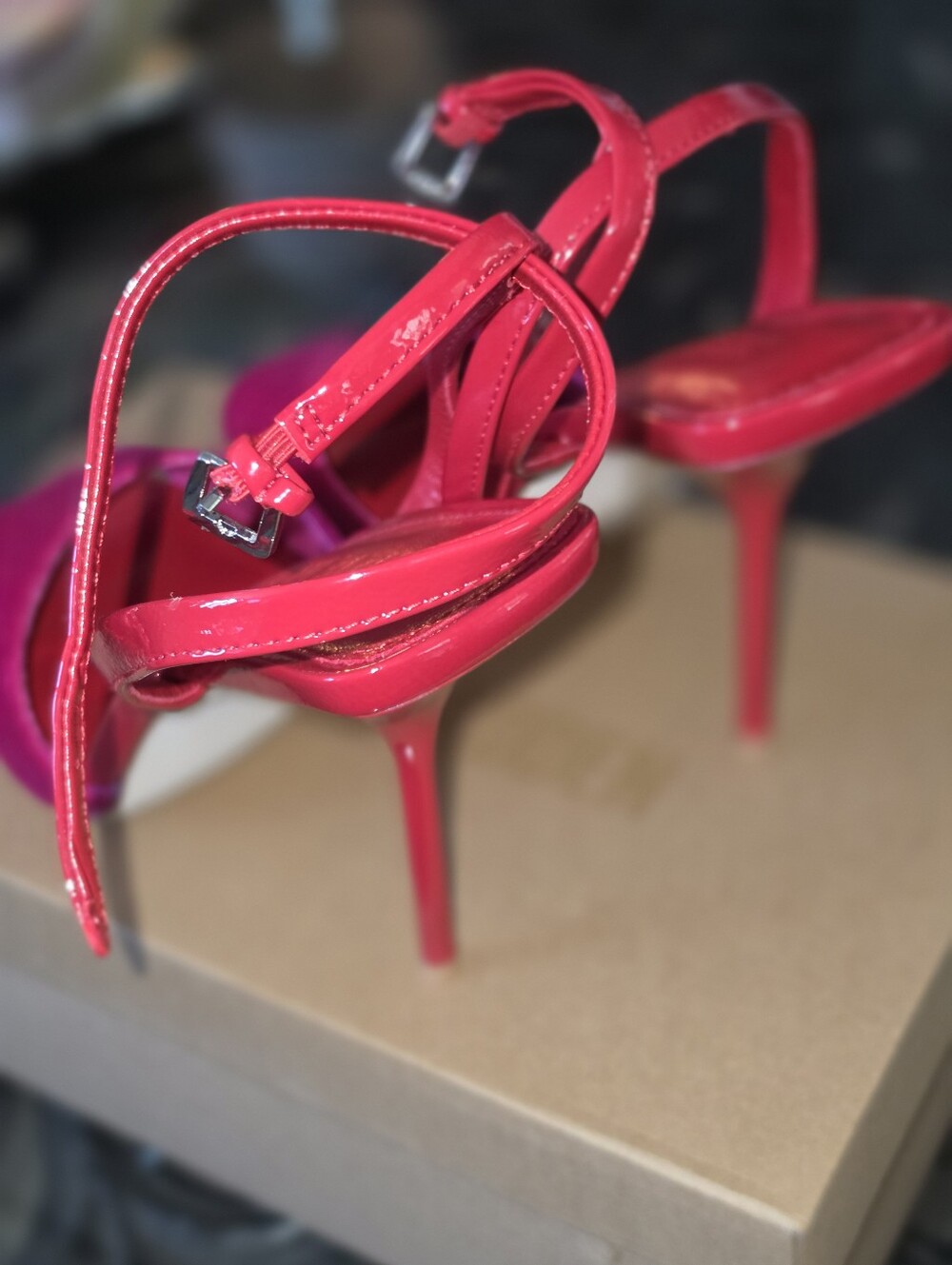 Bold Two-Tone Red & Pink Ankle-Strap Open-Toe Heels - Picture 4 of 5
